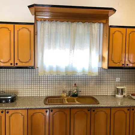 Bright, Spacious In The Heart Of Holiday home *