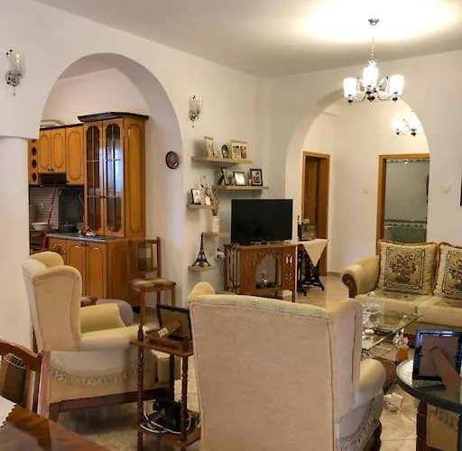 Bright, Spacious In The Heart Of Feriehus