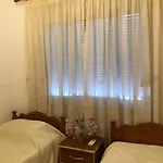 Дом отдыха Bright, Spacious In The Heart Of